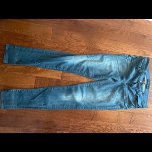 J Brand super skinny jeans. Like new. Size 28